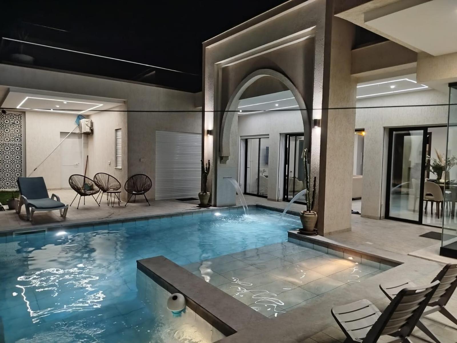 Lynoute Piscine Sans Vis A Vis Emplacement A Proximite De La